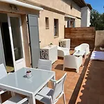 Les De Robinson06- Standing Presta דירה